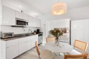 530 Ocean Drive, Miami Beach, FL 33139 - MLS#F10542256