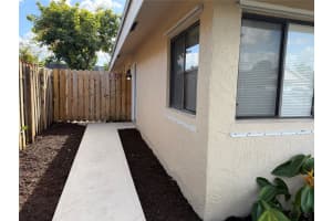 6522 Harbour Rd, North Lauderdale, FL 33068 - MLS#F10542274