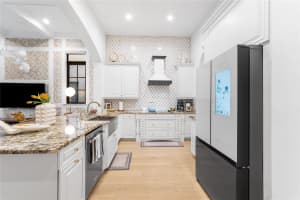 9527 Exbury Ct, Parkland, FL 33076 - MLS#F10542279