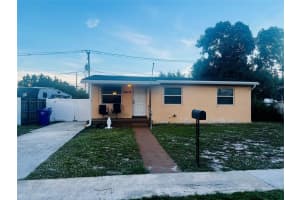 6409 Franklin Street, Hollywood, Fl 33024, Hollywood