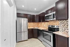 2426 SE 17th St 207A, Fort Lauderdale, FL 33316 - MLS#F10542301