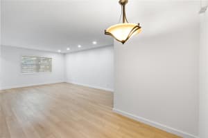 2426 SE 17th St 207A, Fort Lauderdale, FL 33316 - MLS#F10542301