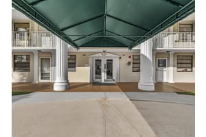 6049 Balboa Cir 406 Boca Raton, FL 33433 - Off Market