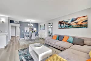 2200 S Cypress Bend Dr 702, Pompano Beach, FL 33069 - MLS#F10542307