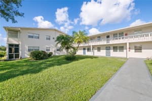 243 N Farnham K 243, Deerfield Beach, FL 33442 - MLS#F10542309