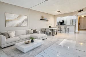 8060 Colony Cir 209, Fort Lauderdale, FL 33321 - MLS#F10542360