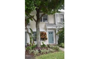 7890 Dixie Beach Circle, Tamarac, FL 33321 - MLS#F10542375