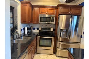 3531 NW 50th Ave 512, Lauderdale Lakes, FL 33319 - MLS#F10542387