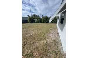 230 4th Avenue, Boynton Beach, FL 33435 - MLS#F10542431