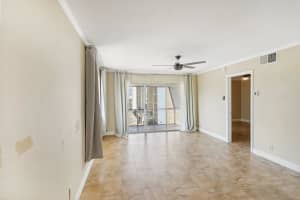 3040 NE 16th Ave 402, Oakland Park, FL 33334 - MLS#F10542438