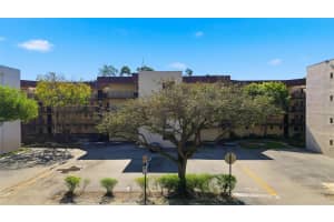 6755 W Broward Blvd 304, Plantation, FL 33317 - MLS#F10542441