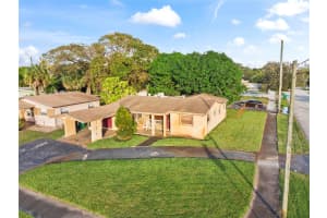 820 NW 38th Ave, Lauderhill, FL 33311 - MLS#F10542479