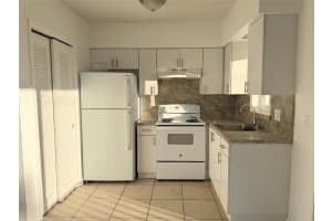 600 S Luna Ct 24, Hollywood, FL 33021 - MLS#F10542486