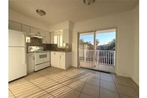 600 Luna Court, Hollywood, FL 33021 Sold 01/15/26