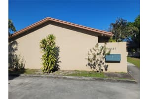 2227 Monroe Street, Hollywood, FL 33020 - MLS#F10542489