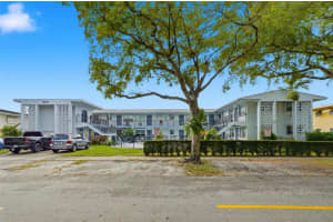 3510 Harrison St 10, Hollywood, FL 33021 - MLS#F10542516