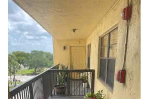 6475 Oakland Park Boulevard, Lauderhill, FL 33313 - MLS#F10542518