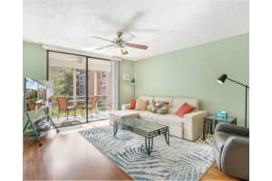 2851 Somerset Drive, Lauderdale Lakes, FL 33311 - MLS#F10542530