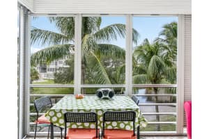 2951 Nw 46th Avenue 301, Lauderdale Lakes, Fl 33313, Lauderdale Lakes