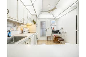 2951 46th Avenue, Lauderdale Lakes, FL 33313 - MLS#F10542535