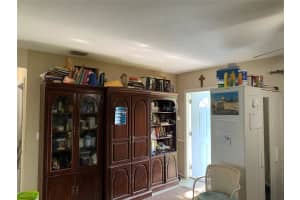 1635 NE 160th St, North Miami Beach, FL 33162 - MLS#F10542536