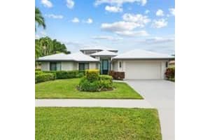 10270 Silver Lake Drive, Boca Raton, FL 33428 - MLS#F10542543