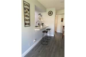 401 86th Avenue, Pembroke Pines, FL 33025 - MLS#F10542558