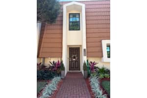 11580 NW 1st St 11580, Plantation, FL 33325 - MLS#F10542613