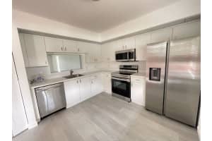 13700 11th Street, Pembroke Pines, FL 33027 - MLS#F10542623