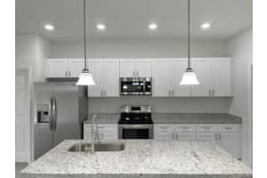 513 Mallard Kissimmee, FL 34759 - Off Market