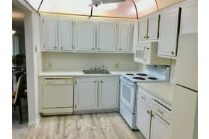 204 Preston 204, Boca Raton