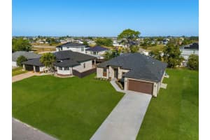 2809 Embers Terrace, Cape Coral, FL 33991 - MLS#F10542747