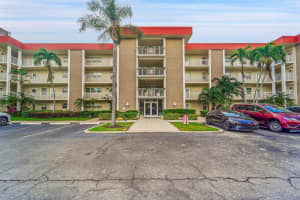 3050 NE 48th Ct 206, Lighthouse Point, FL 33064 - MLS#F10542755