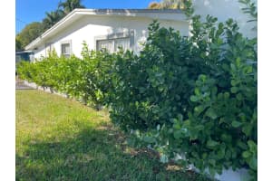 4421 NW 34th Ct, Lauderdale Lakes, FL 33319 - MLS#F10542760