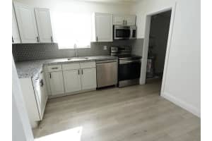 4421 NW 34th Ct, Lauderdale Lakes, FL 33319 - MLS#F10542760