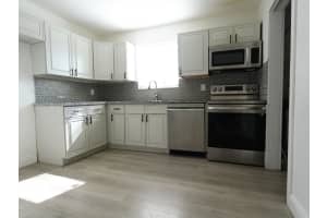 4421 NW 34th Ct, Lauderdale Lakes, FL 33319 - MLS#F10542760