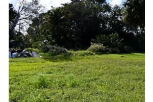 605 8th Street, Fort Pierce, FL 34950 - MLS#F10542778