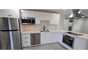 5727 Cody St, Hollywood, FL 33021 - MLS#F10542779