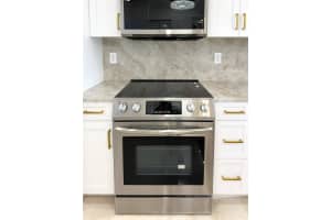 4800 Bayview Drive, Fort Lauderdale, FL 33308 - MLS#F10542783