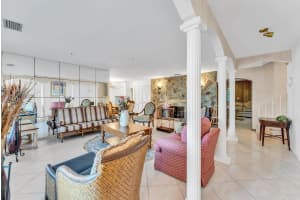 4490 NW 43rd St, Lauderdale Lakes, FL 33319 - MLS#F10542851