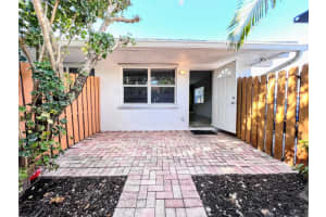 758 NE 13th Ct 1, Fort Lauderdale, FL 33304 - MLS#F10542859