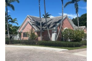 1050 Crystal Way, Delray Beach, FL 33444 - MLS#F10542867