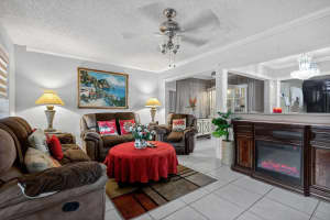 641 NE 140th St, North Miami, FL 33161 - MLS#F10542889