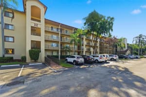1301 SW 142nd Ave 308H, Pembroke Pines, FL 33027 - MLS#F10542902