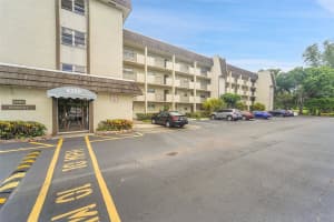 6200 44th Street, Lauderhill, FL 33319 - MLS#F10542914