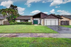 7145 NW 49th Ct, Lauderhill, FL 33319 - MLS#F10542916