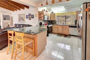 7145 NW 49th Ct, Lauderhill, FL 33319 - MLS#F10542916