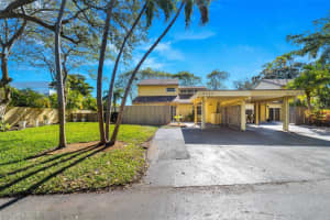 2102 Deer Creek Woodlands Way, Deerfield Beach, FL 33442 - MLS#F10542923