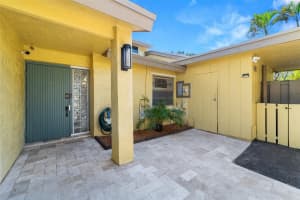 2102 Deer Creek Woodlands Way, Deerfield Beach, FL 33442 - MLS#F10542923