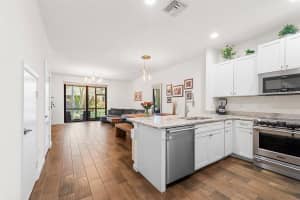 4226 N Dixie Hwy 99, Oakland Park, FL 33334 - MLS#F10542927